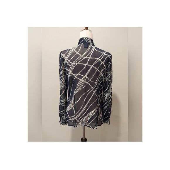 Gorgeous Maurices Sheer Navy Blue Blouse Size Large - Picture 7 of 9